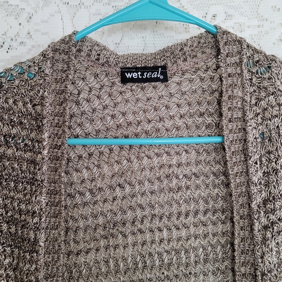 Sweater - Picture 2 of 4